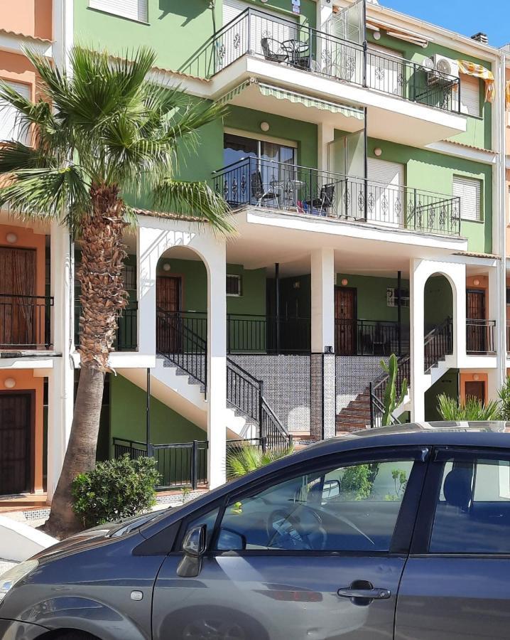 Casa Palma Vista Apartment ตอร์เรเวียคา ภายนอก รูปภาพ